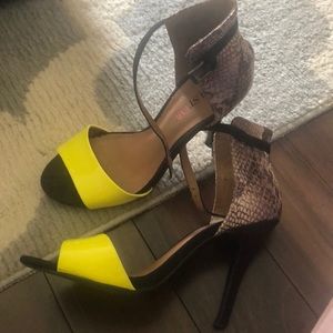 Just Fab heel sandals